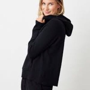 The Cashmere Project Black Hooded Cashmere Sweater Size‎ Small EUC